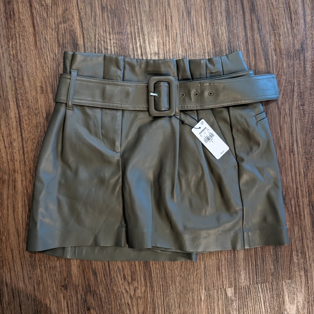 Express shorts